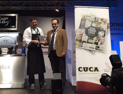 Conservas Cuca, entrega el premio #CocineroRevelacion2016 al chef Javi Estevez